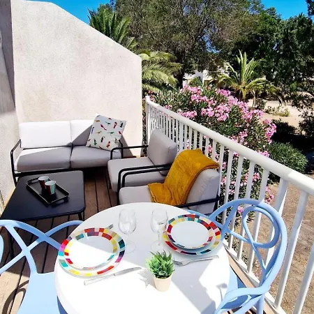 Fiori Di Cala Rossa Signature 아파트 *